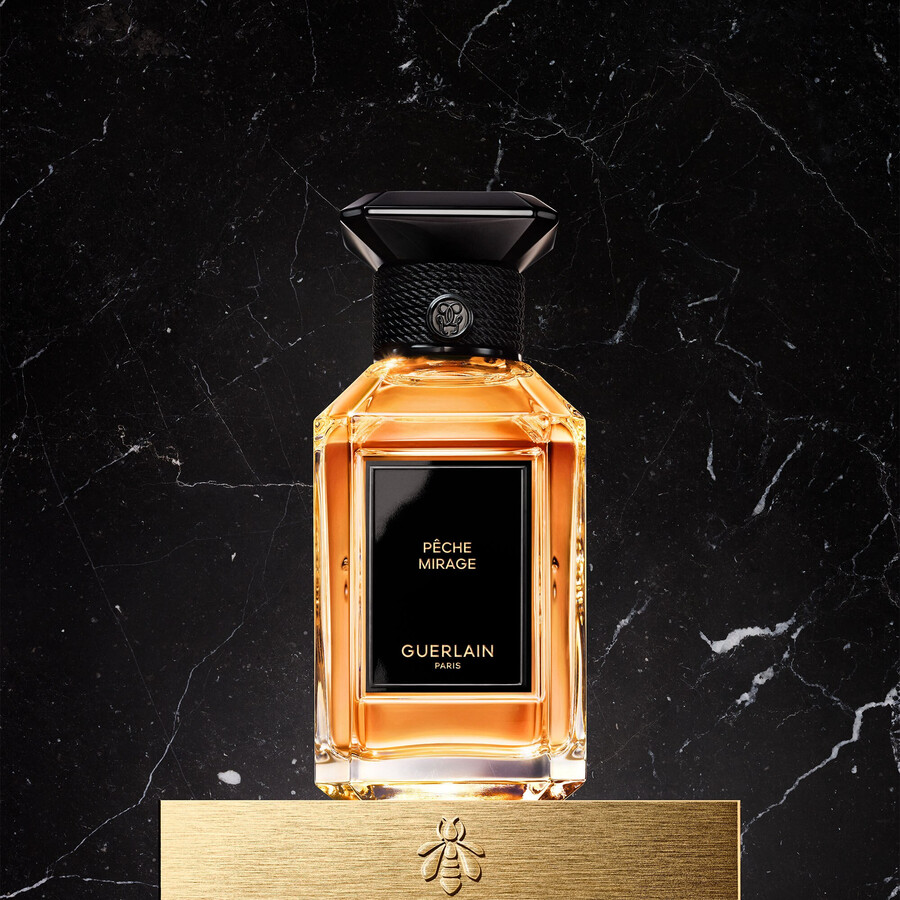 lart la matière pêche mirage perfume con aroma a melocotón ⋅ guerlain